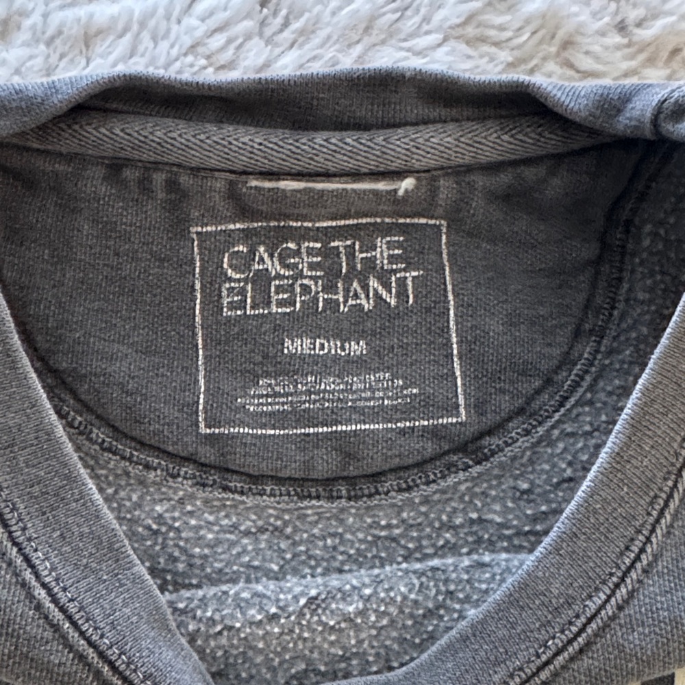 Cage The Elephant 2024 Tour crew sweatshirt size M - Picture 2 of 3